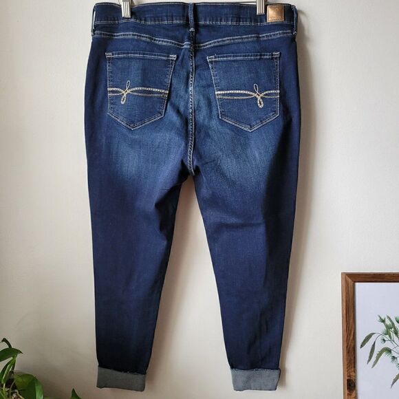 EUC DENIZEN FROM LEVIS HI RISE CUFFED JEGGING CROP SIZE 33 WAIST / 12 - Picture 7 of 16